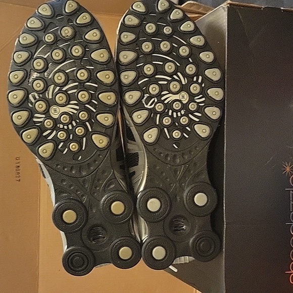 Super Rare Mens Nike Shox Turbo 3.2 SL White/ Black - Picture 8 of 8